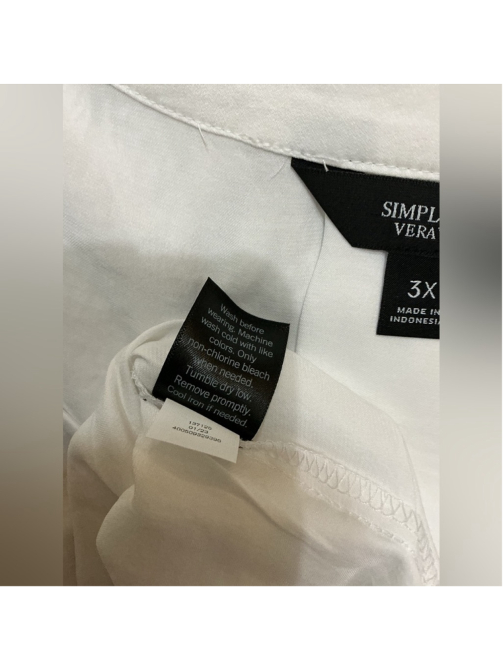 Simply Vera Vera Wang Cuffed dolman sleeve popover v neck blouse 3X - Picture 9 of 10
